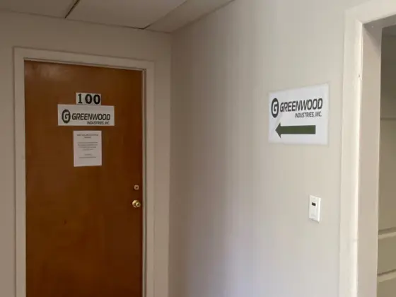 new-windsor-3-interior-with-logo-directional-signs-visible